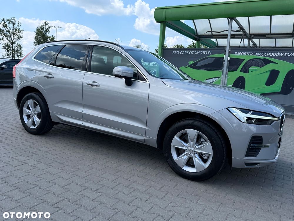Volvo XC 60 B4 D Geartronic Momentum Pro - 37