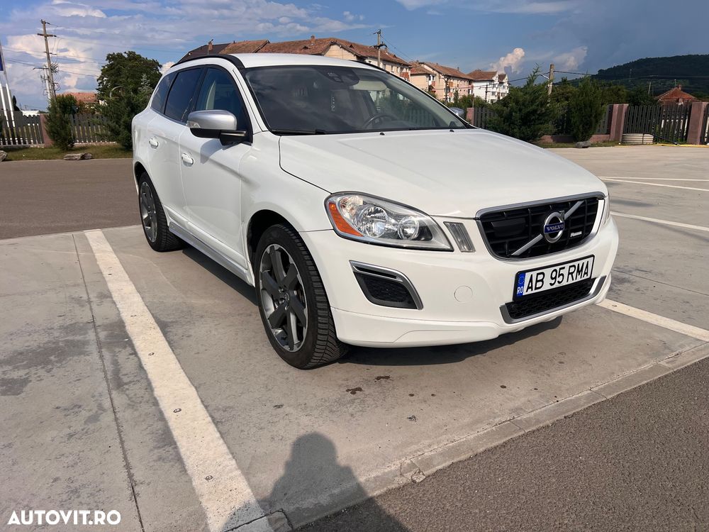 Volvo XC 60 2.4D AWD Aut. RDesign - 17