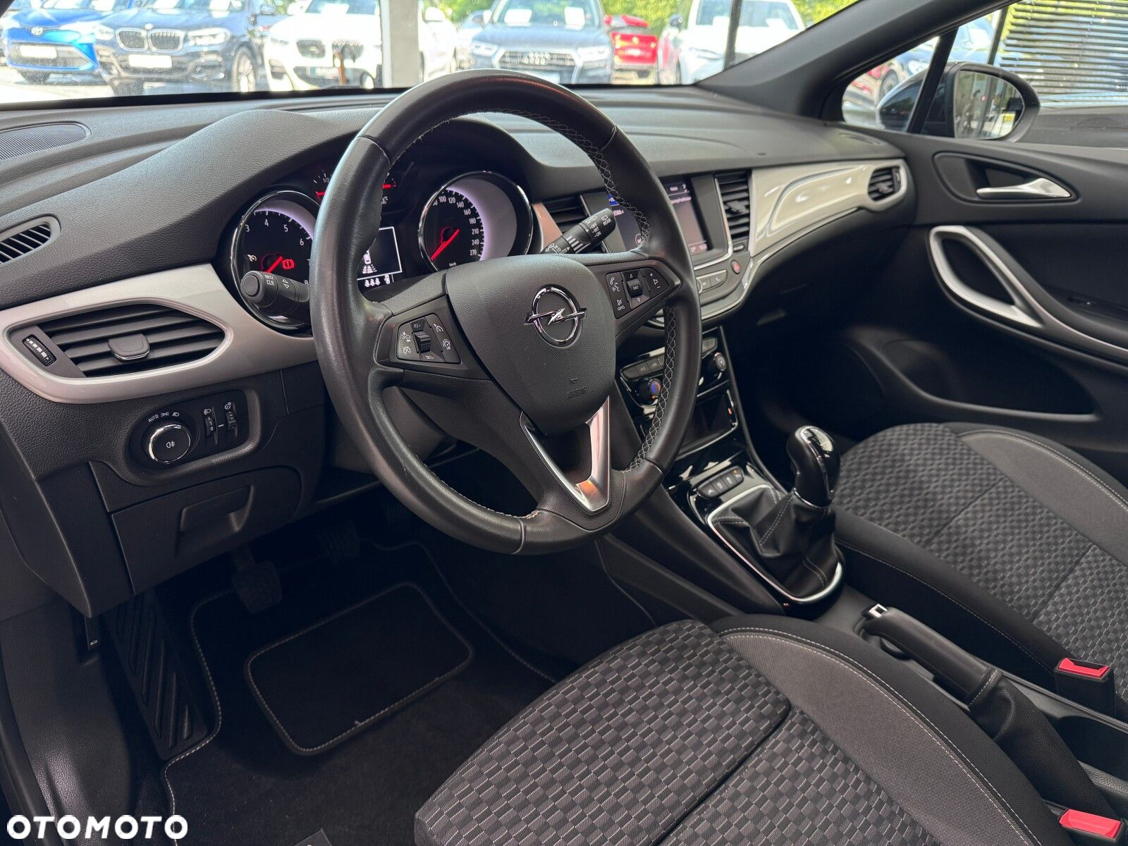 Opel Astra V 1.2 T GS Line S&S - 8