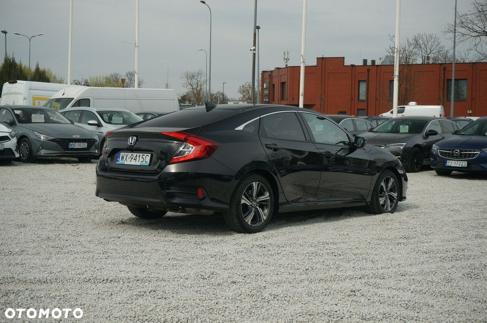 Honda Civic 1.5 T Elegance - 7