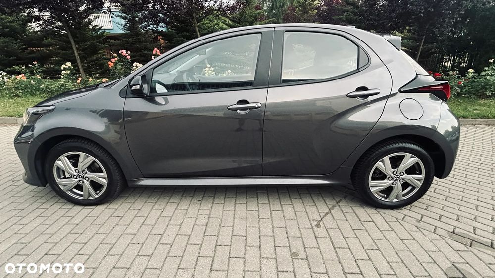 Mazda 2 Hybrid - 6