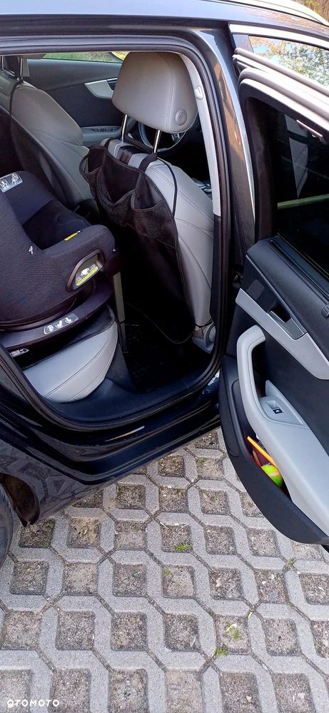 Audi A4 Avant 2.0 TDI S tronic - 13