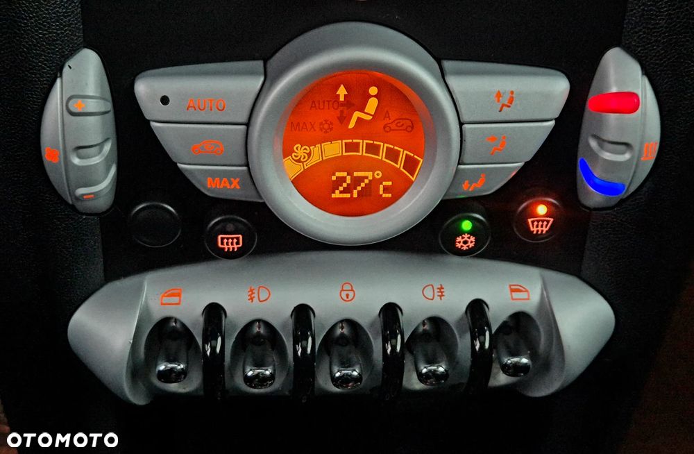 MINI Cooper 50 Camden - 16