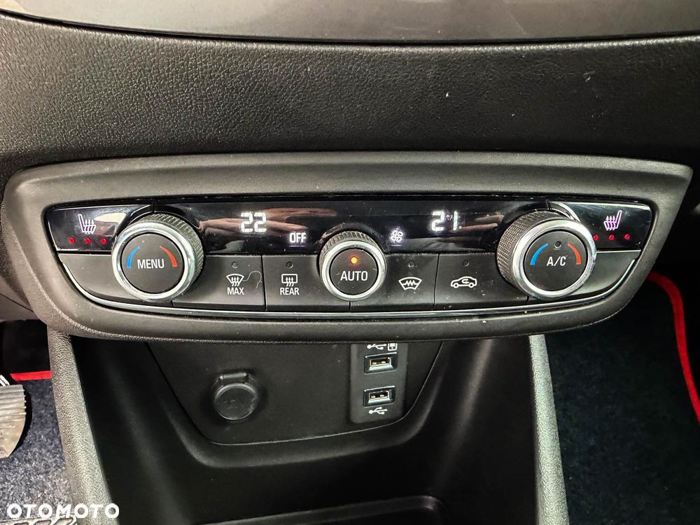 Opel Crossland X - 34