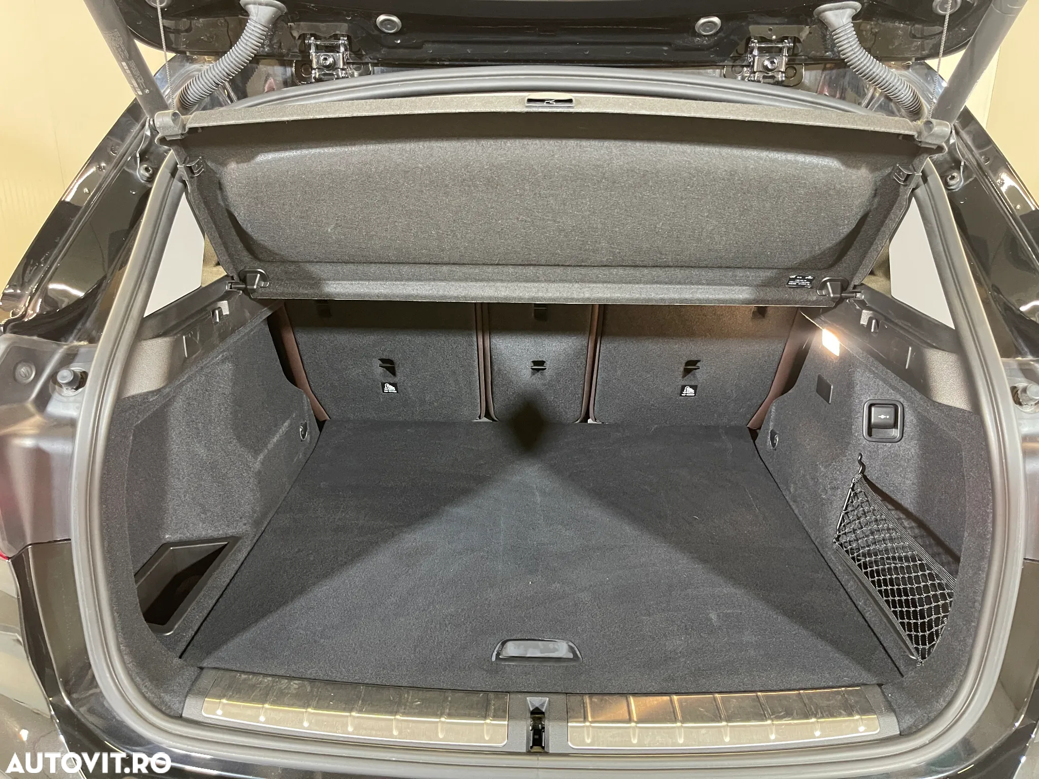 BMW X1 xDrive25e AT PHEV - 12