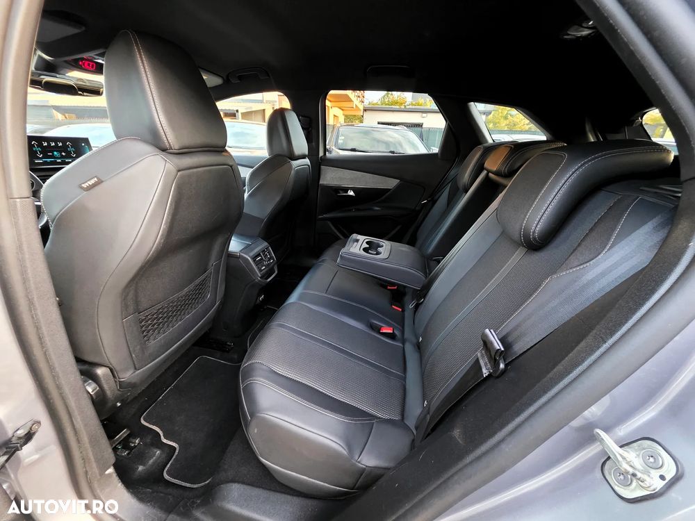Peugeot 3008 Hybrid 225 e-EAT8 GT Pack - 19