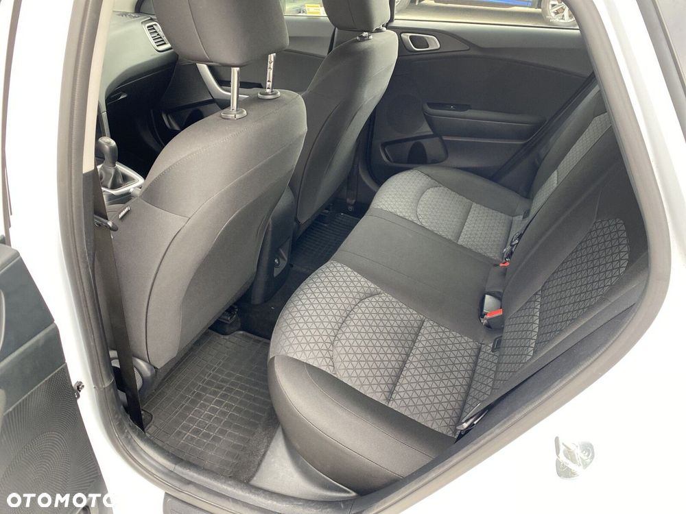Kia Ceed 1.0 T-GDI S - 11
