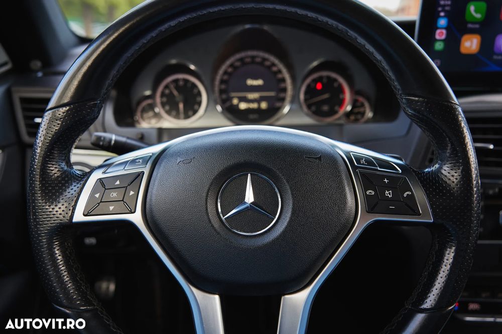 Mercedes-Benz E - 25