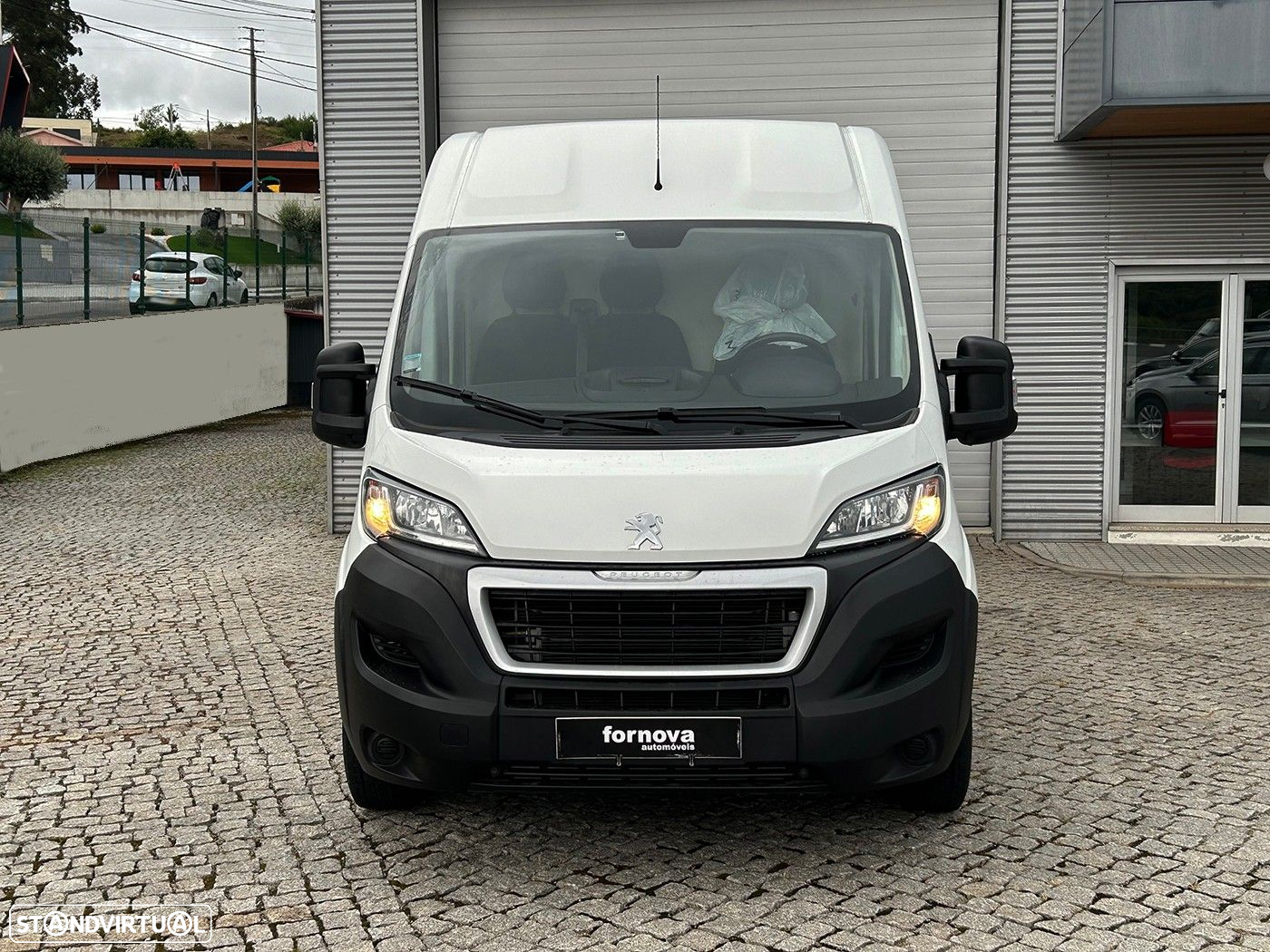 Peugeot Boxer 2.2 BlueHDi 333 L2 CD - 2