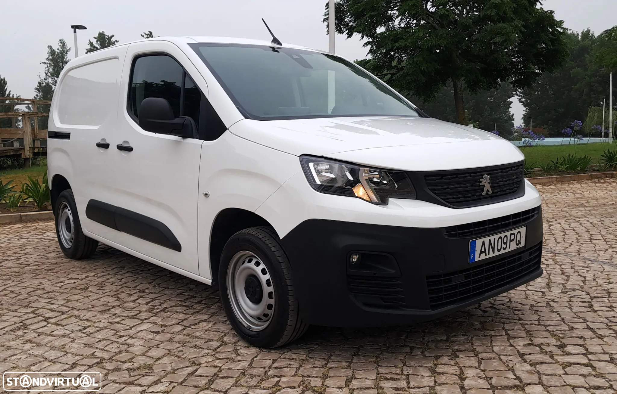 Peugeot PARTNER  Premium 3L - IVA Dedutível - 7