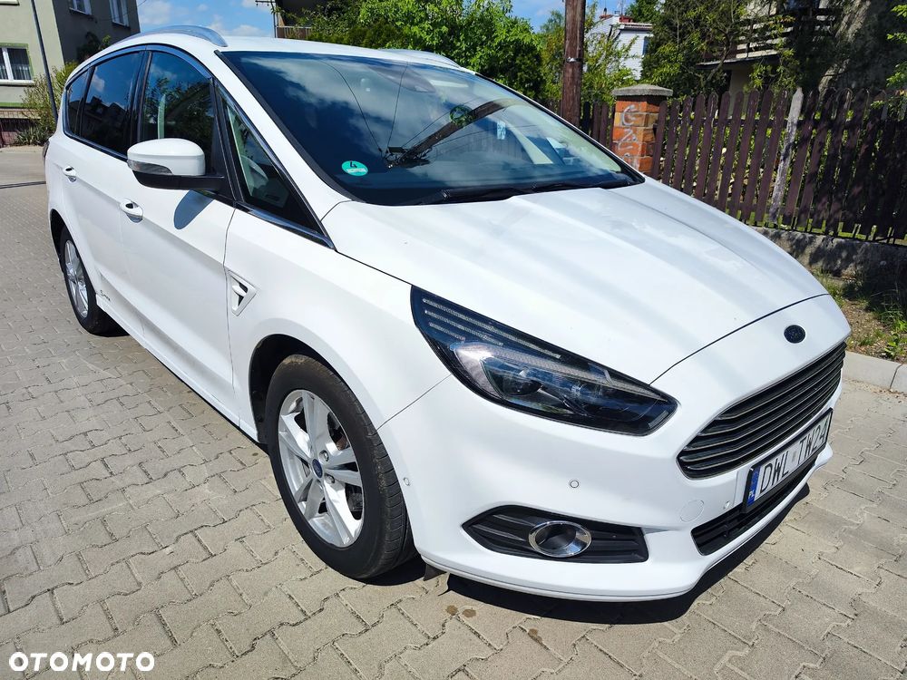 Ford S-Max ver-2-0-ecoblue-titanium - 1