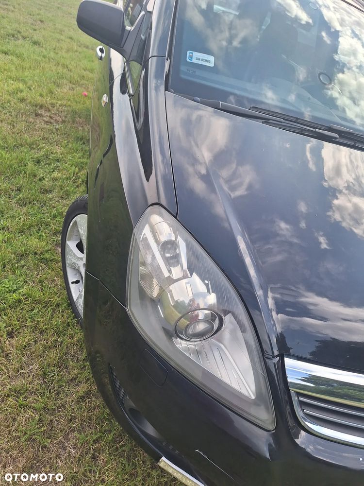Opel Zafira 1.8 Cosmo - 5