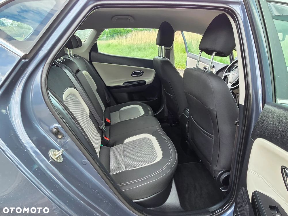 Kia Ceed 1.6 GDI Edition 7 - 13