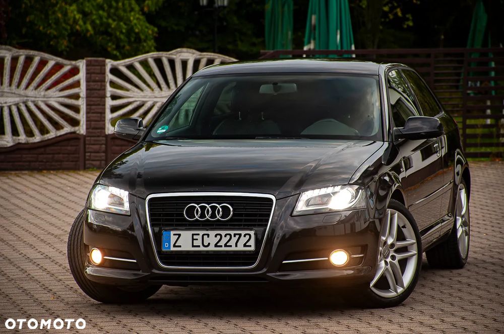 Audi A3 3-drzwiowe 1.4 TFSI S line Sportpaket (plus) - 2