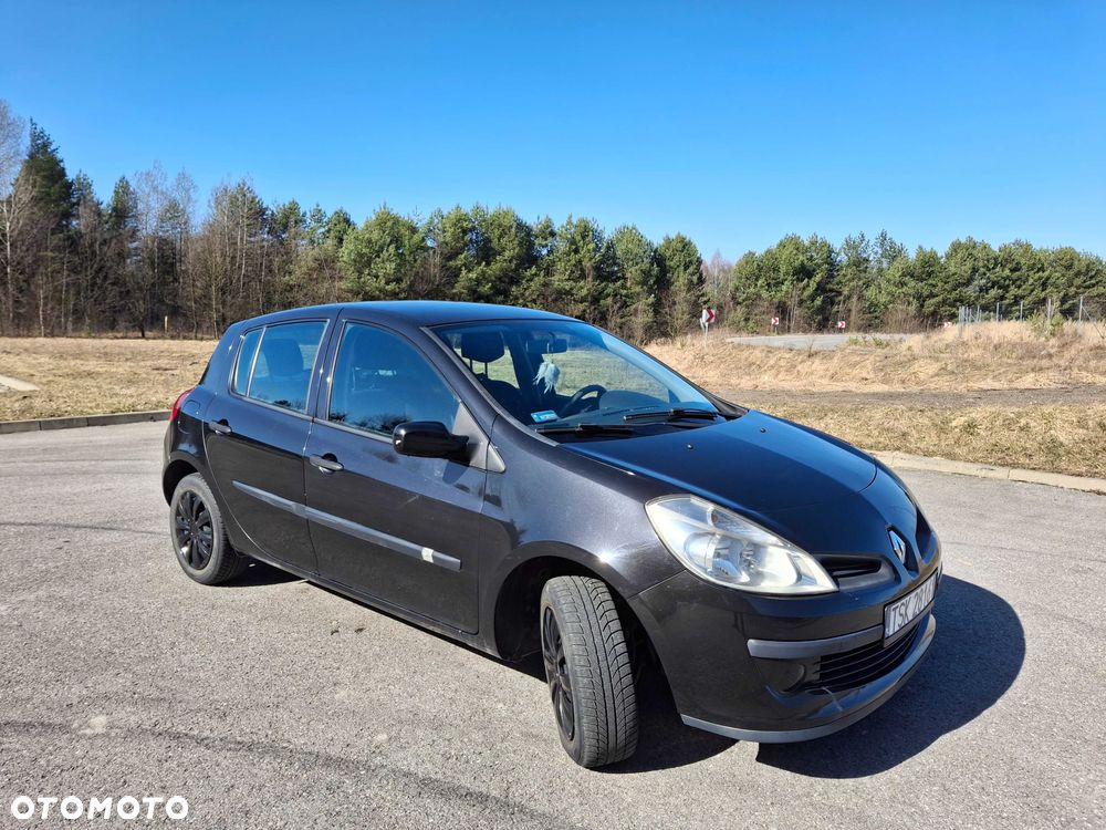Renault Clio - 6