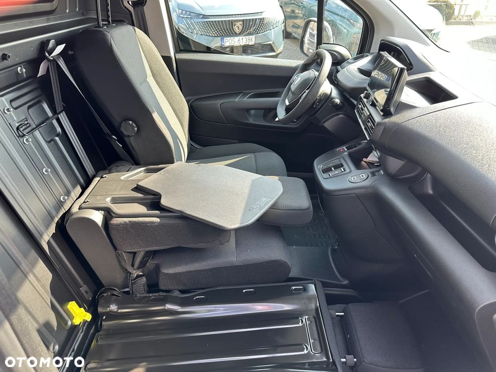 Peugeot Partner Furgon XL Diesel 130KM Automat - 12