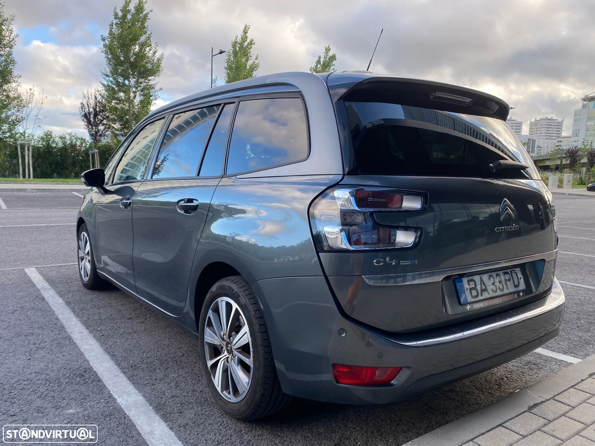 Citroën C4 Grand Picasso e-HDi 115 ETG6 Exclusive - 6