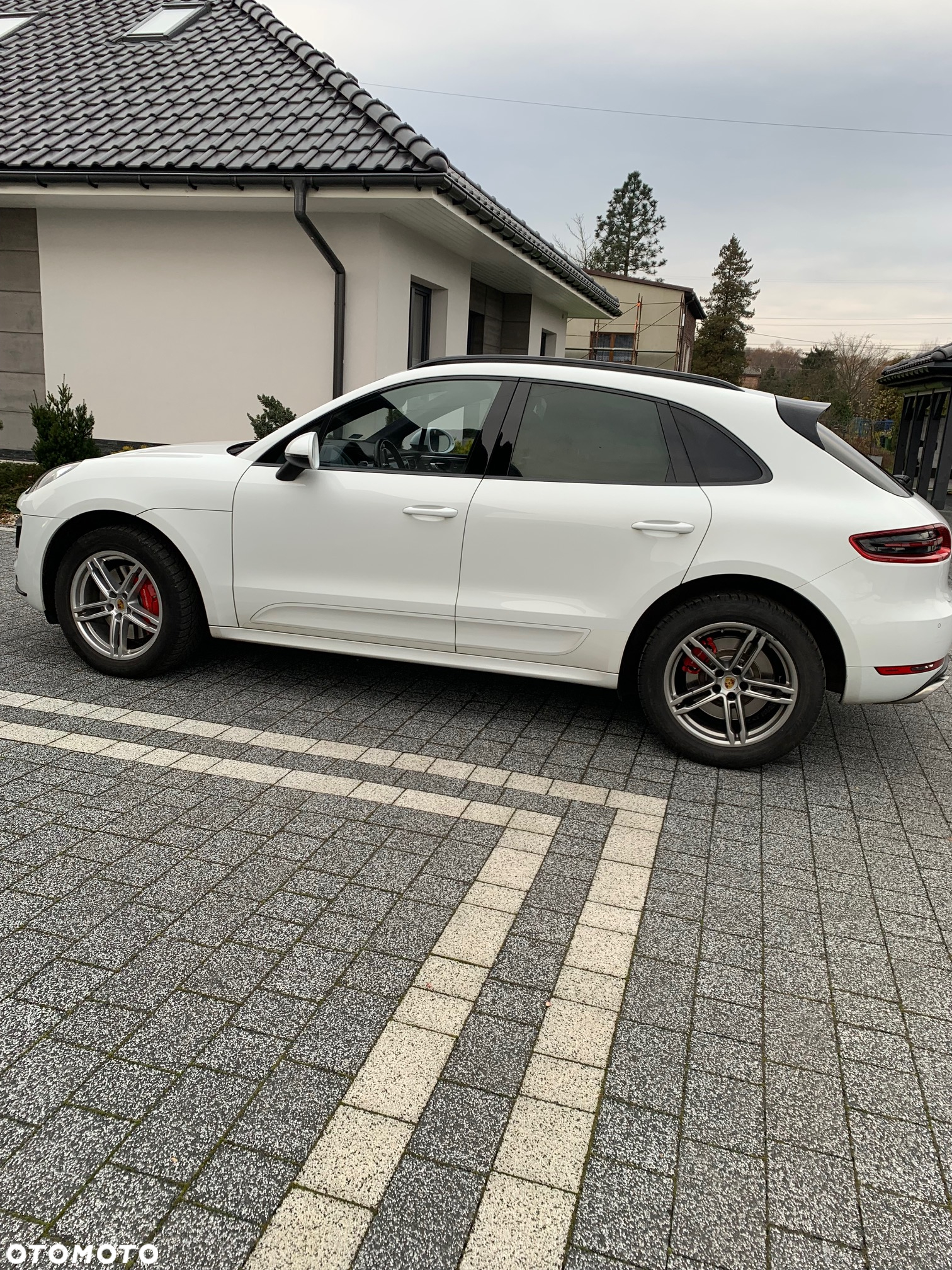 Porsche Macan Turbo - 5