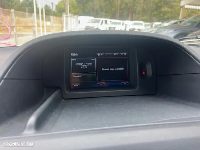 Renault KANGOO Dci 6 Velocidades - 10