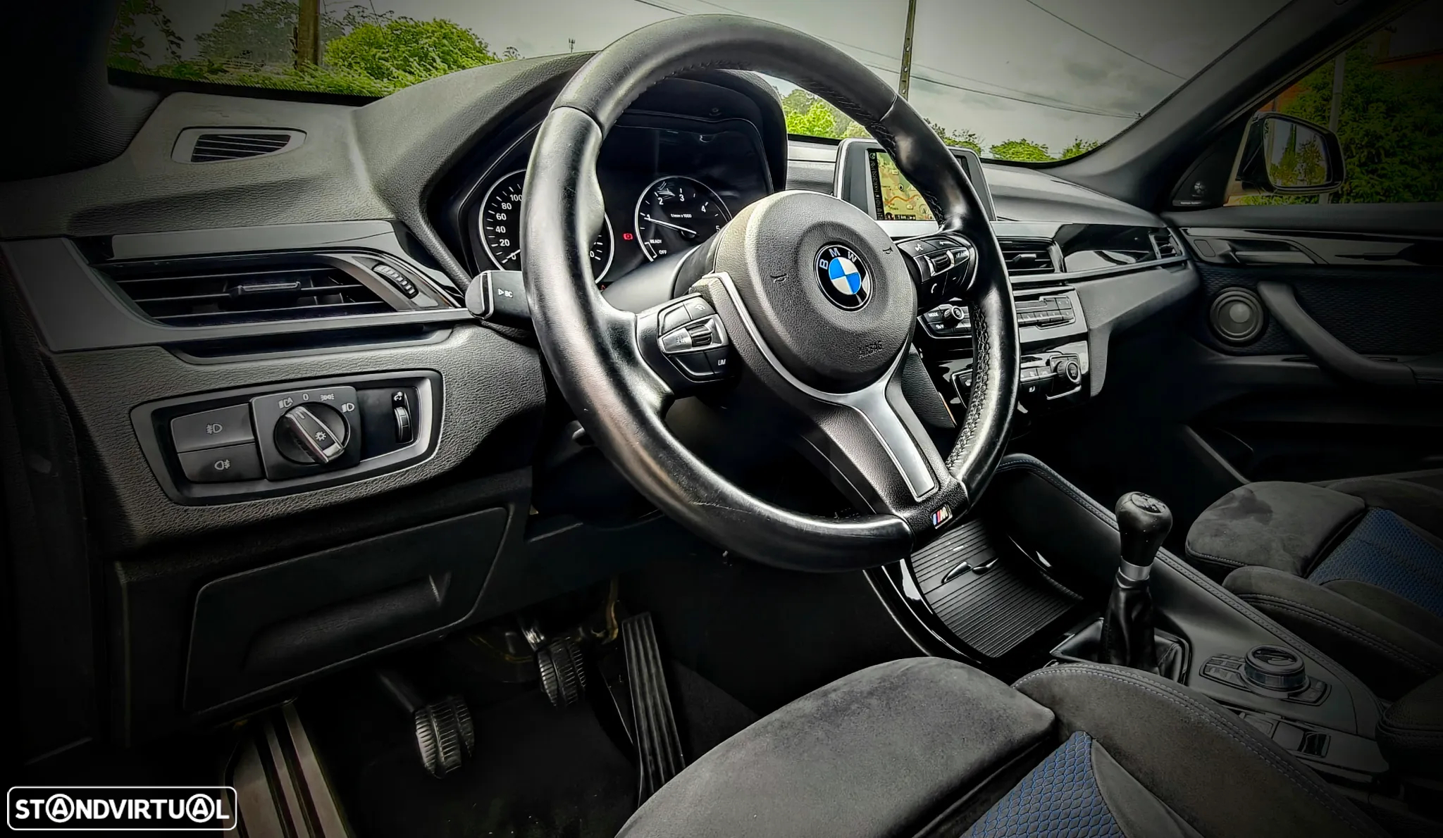 BMW X1 20 d sDrive Line Pack M - 5