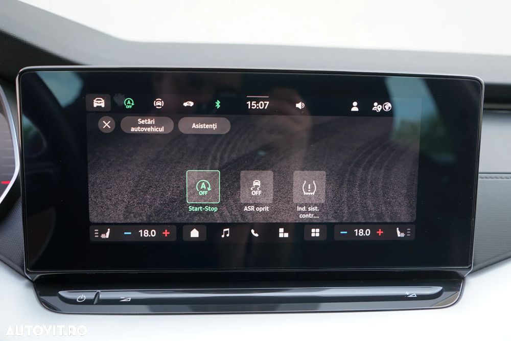 Skoda Octavia 1.5 TSI 115 CP Selection - 17