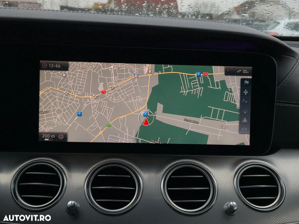 Mercedes-Benz E 220 d 4Matic 9G-TRONIC AMG Line - 22