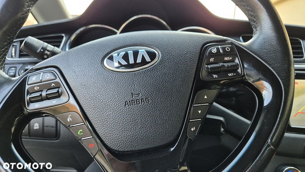 Kia Ceed 1.6 GDI ISG Spirit - 8