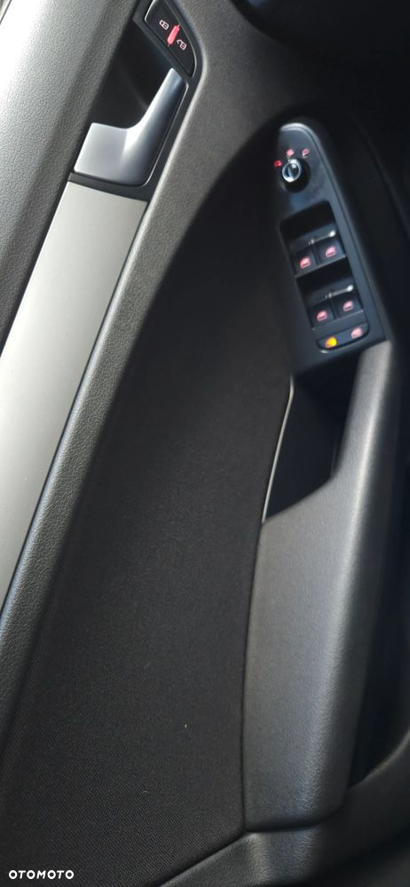 Audi A4 2.0 TDI Multitronic - 35