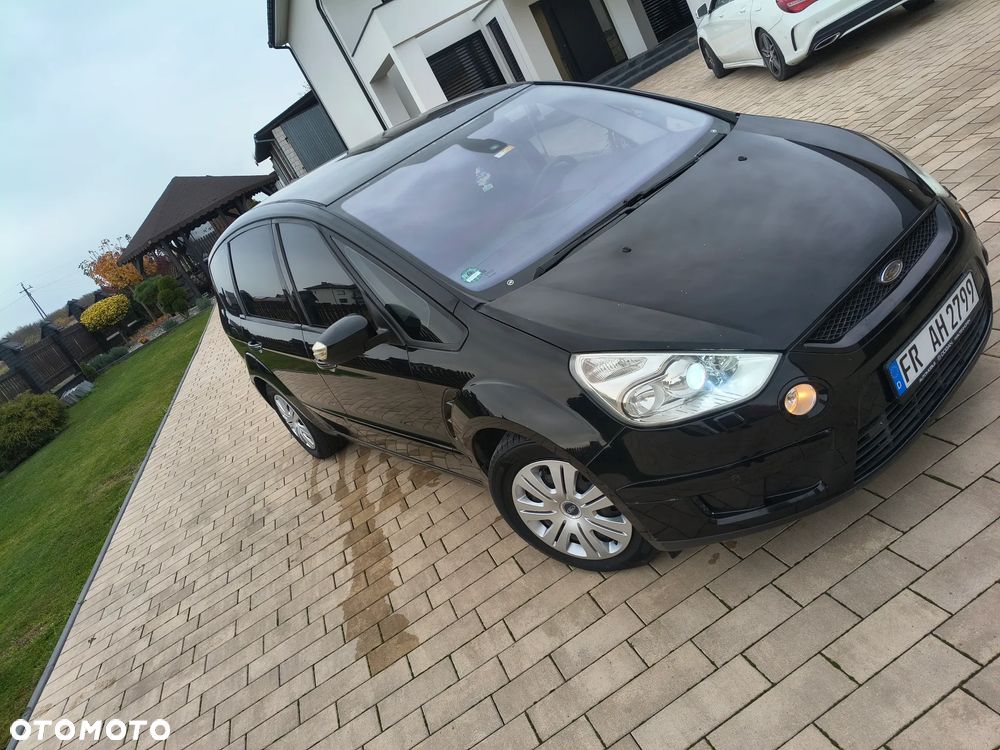 Ford S-Max - 16