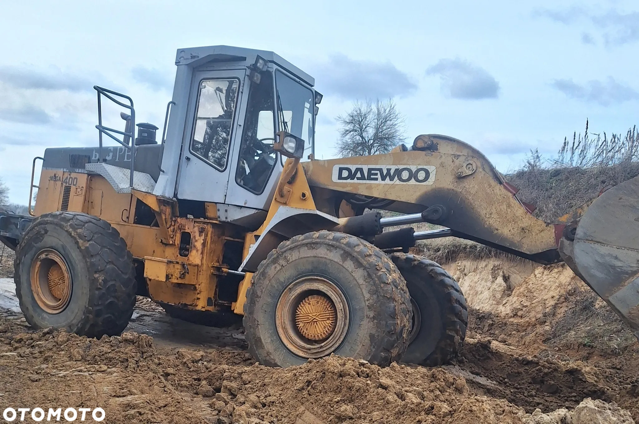 Daewoo Mega 400 - 4