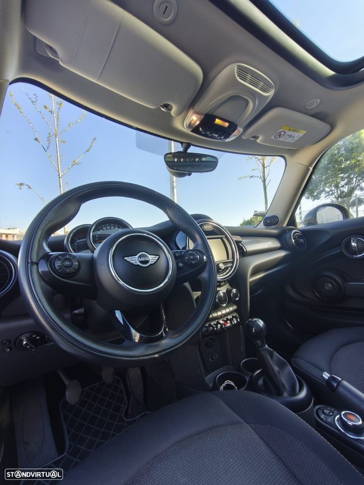 MINI 3 Portas - 19