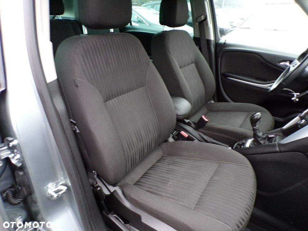 Opel Zafira - 28