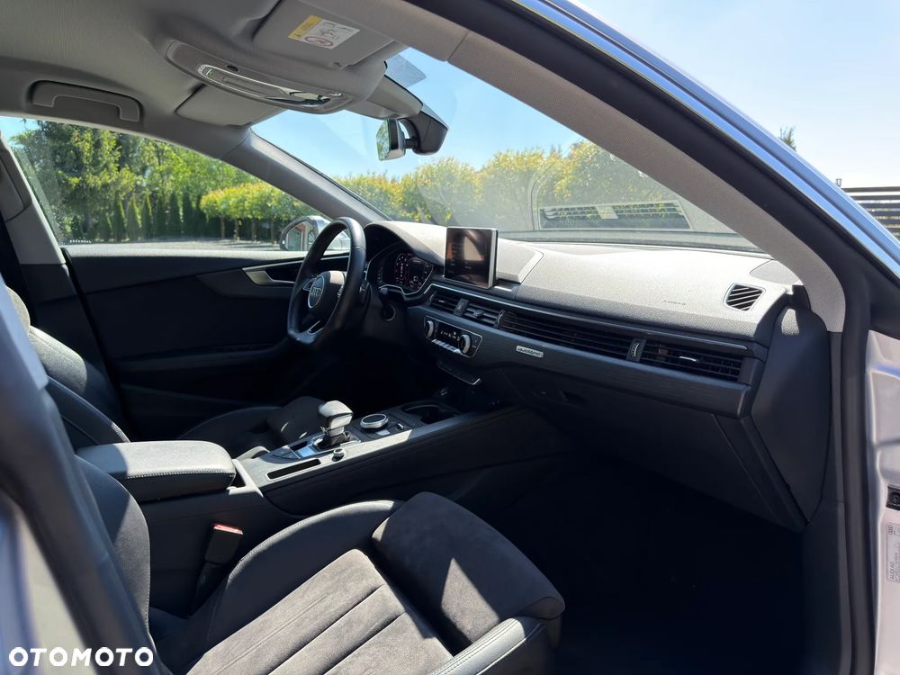 Audi A5 Sportback 2.0 TFSI quattro S tronic design - 33