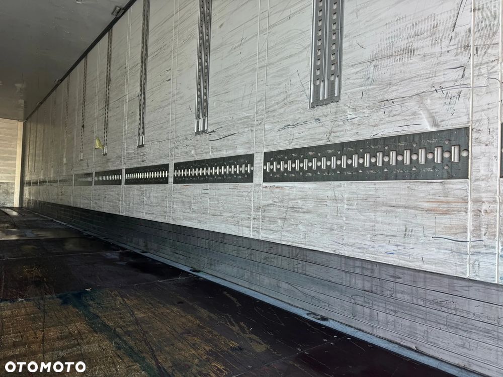 Schmitz Cargobull Izoterma , Doppelstock, oś podnoszona, 437.000 km!! - 15