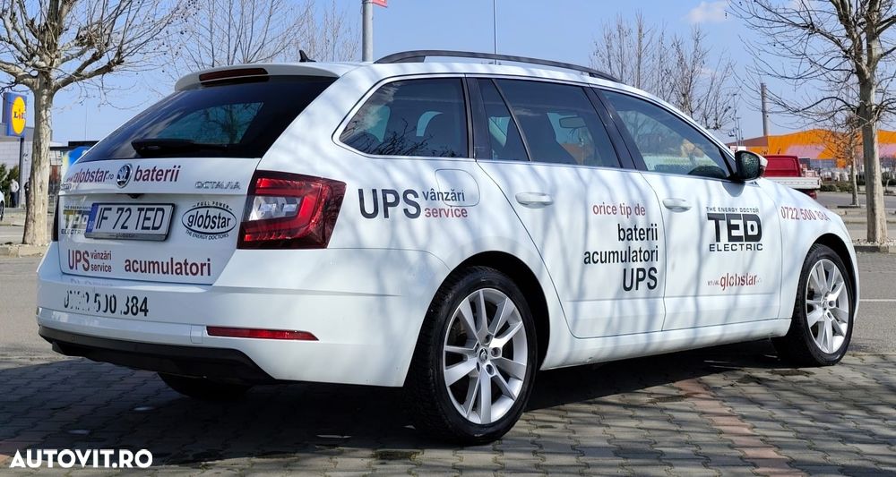 Skoda Octavia 1.6 TDI DSG Ambition - 2