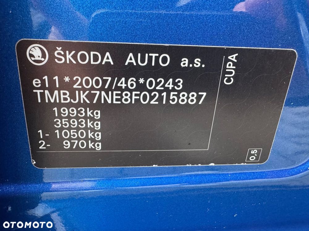 Skoda Octavia 2.0 TDI DSG RS - 38