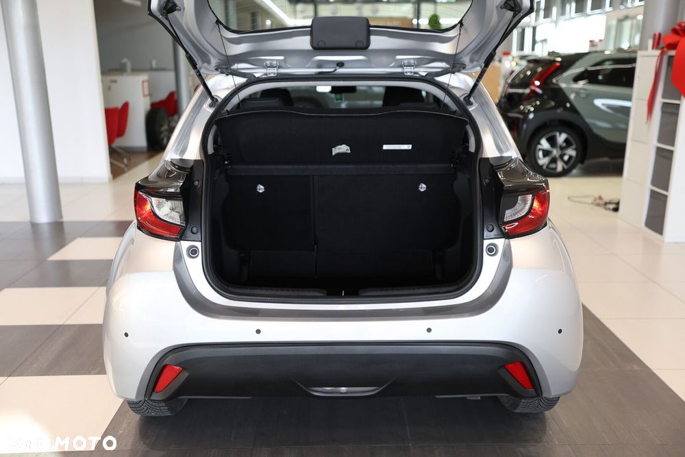 Toyota Yaris - 14