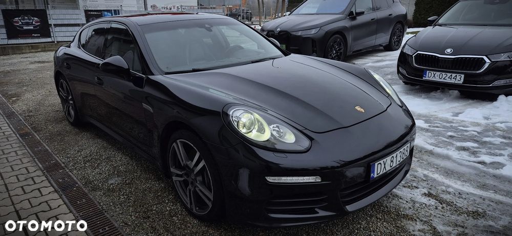 Porsche Panamera Platinum Edition - 12
