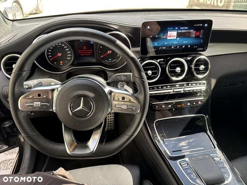 Mercedes-Benz GLC 300 e 4-Matic - 14