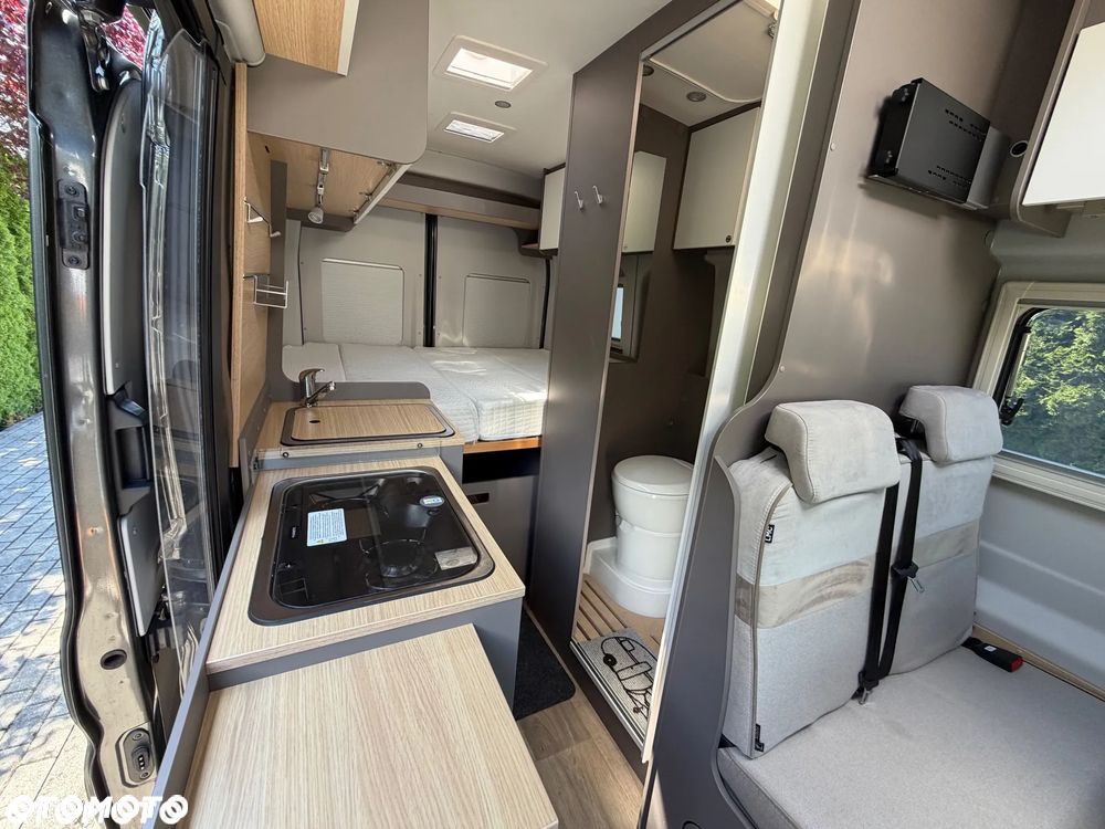 Ford LMC INNOVAN C 590 - 39