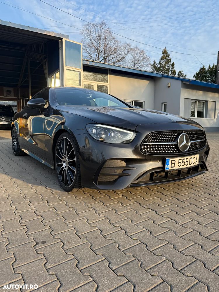 Mercedes-Benz E 220 d 4Matic Coupe 9G-TRONIC AMG Line - 3