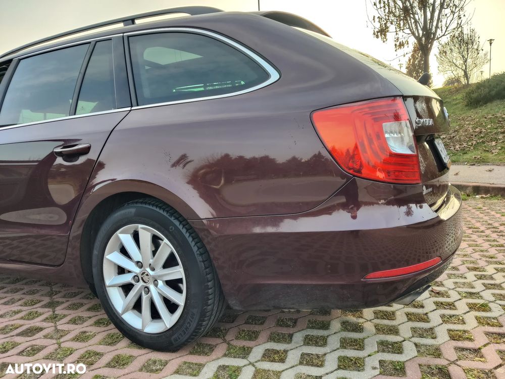 Skoda Superb Combi 1.6 TDI Greenline Active - 3