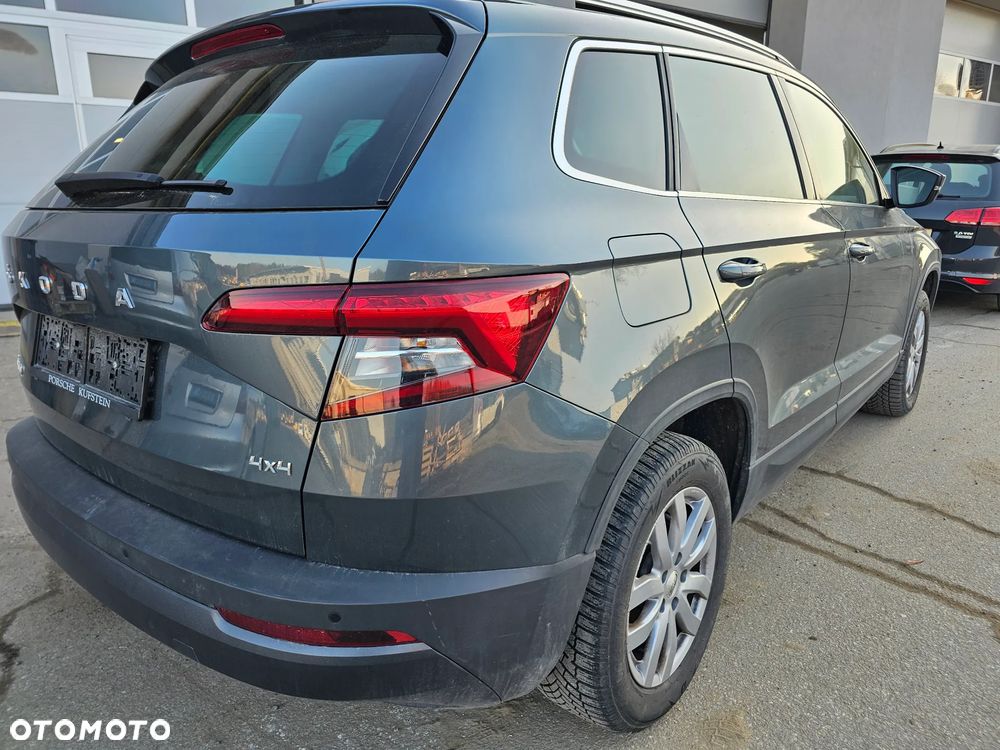 Skoda Karoq 2.0 TDI SCR 4x4 DSG Style - 11