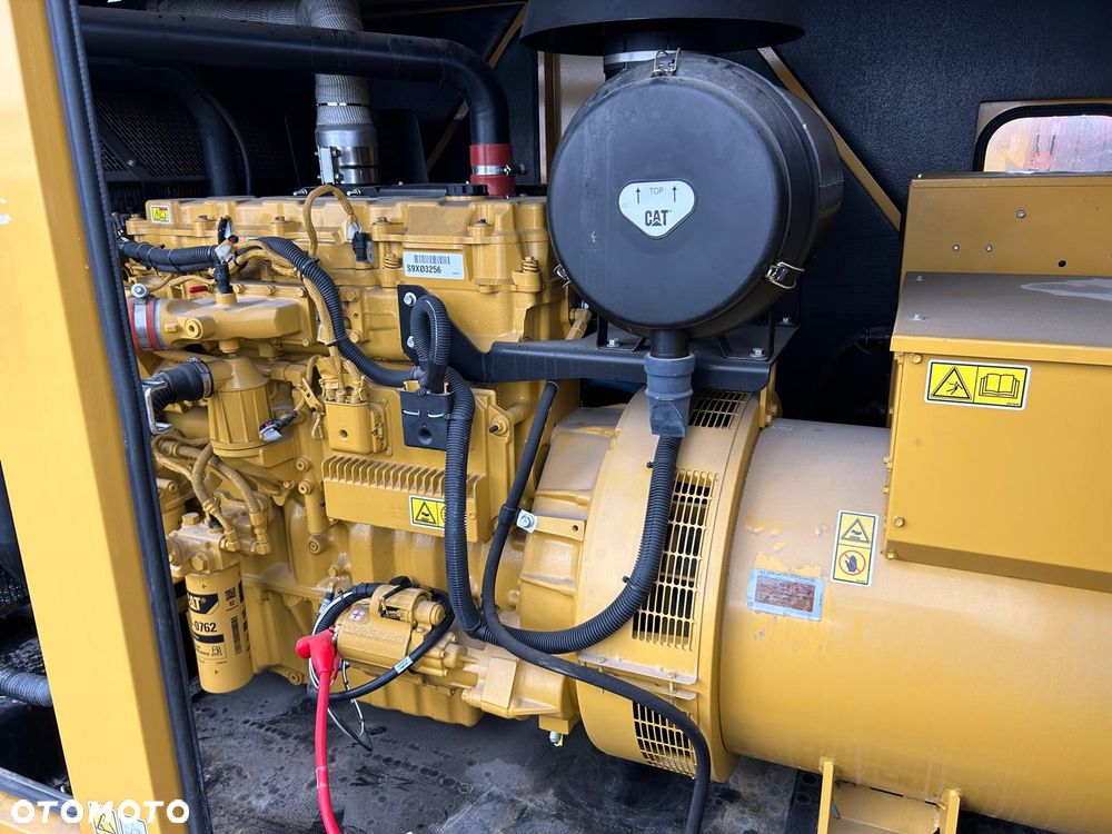 Caterpillar DE330E0 - 7