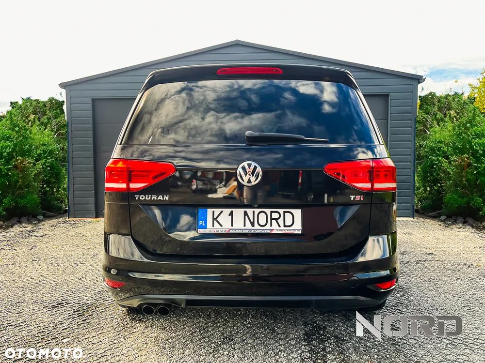 Volkswagen Touran 1.4 TSI BMT Comfortline - 9