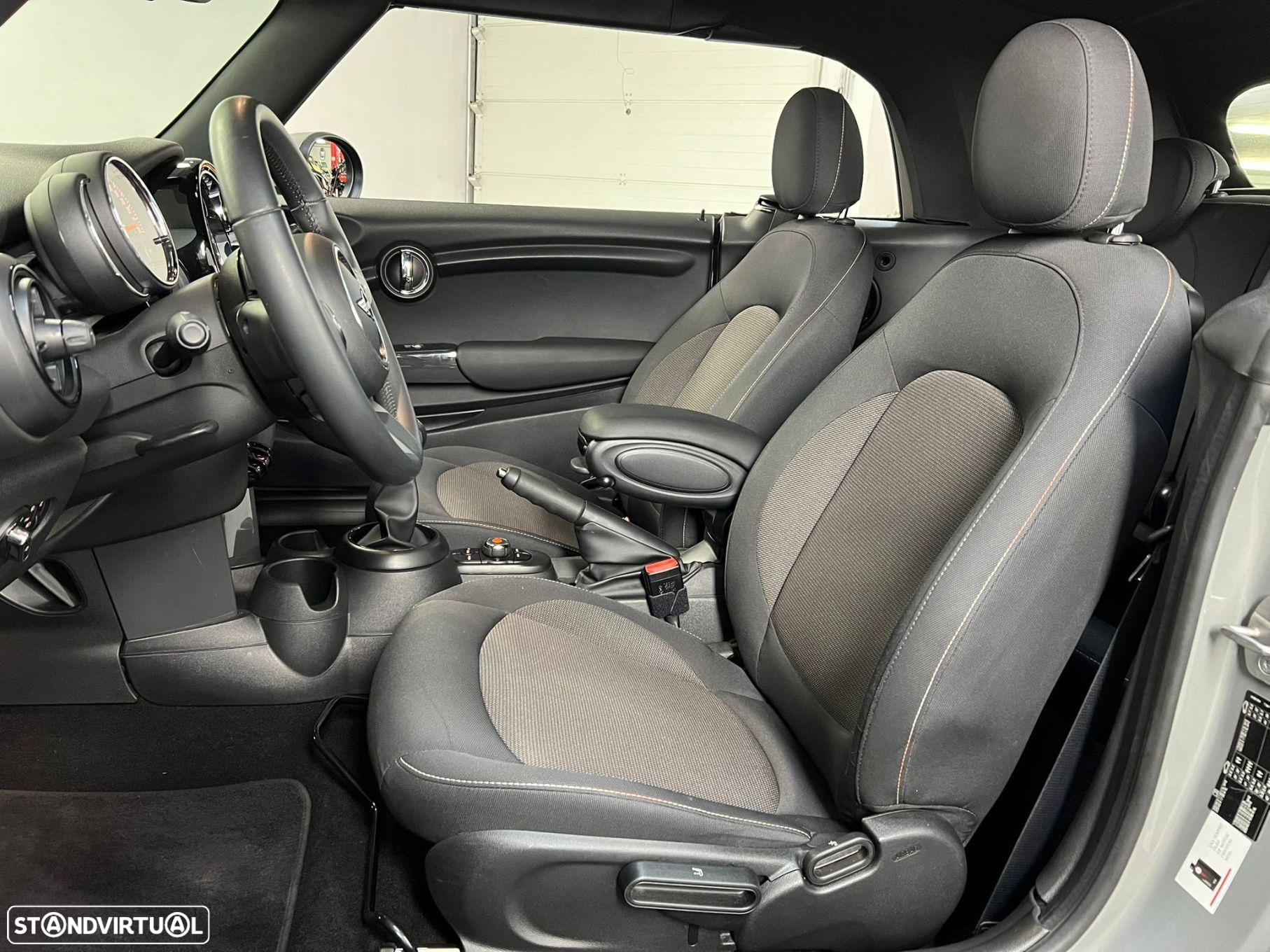 MINI Cabrio One - 10