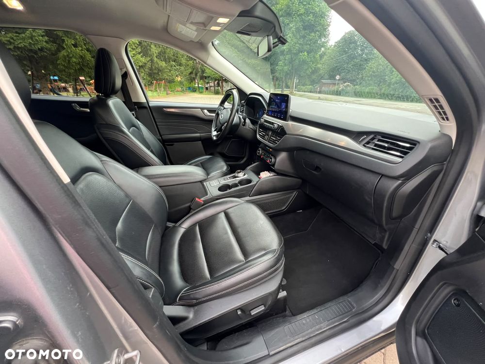 Ford Escape 2.0 EcoBoost AWD Titanium - 20