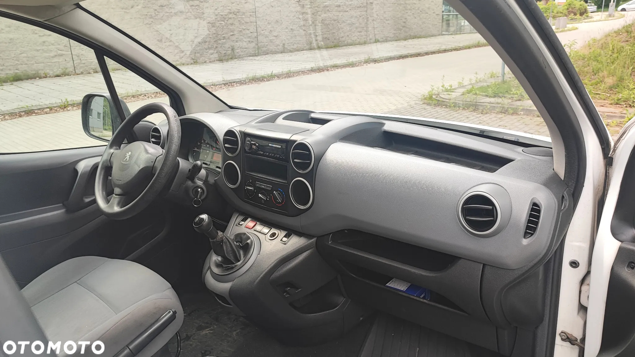Peugeot Partner - 21