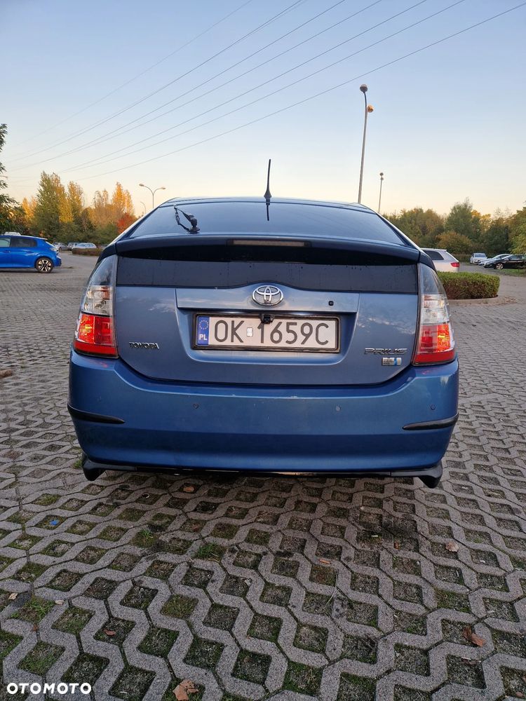 Toyota Prius 2003 photo 5