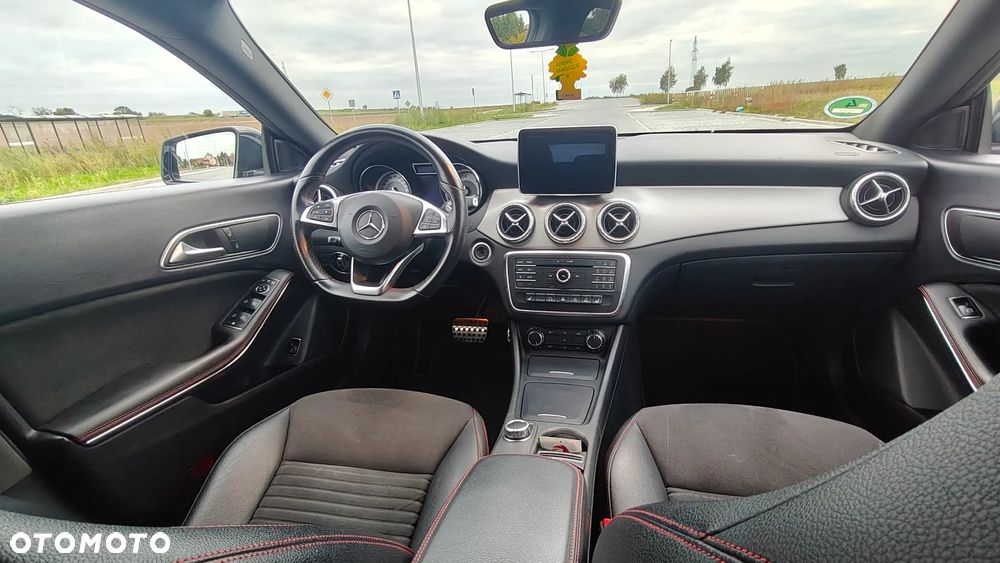 Mercedes-Benz CLA 200 (CDI) d 7G-DCT AMG Line - 10